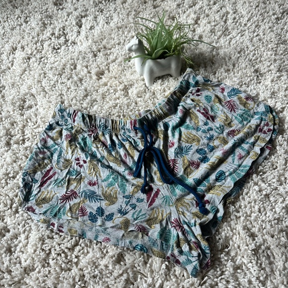 Secret Treasures comfortable lazy loose tomboy tropical pattern drawstri… - Picture 3 of 4